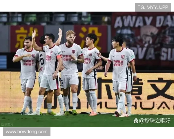 罗慕洛韦世豪撞框成都平海牛 罗慕洛韦世豪撞框成都平海牛